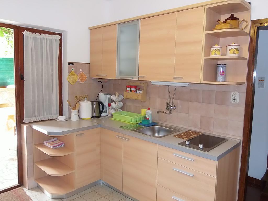 Apartments Beba Mali Losinj Phòng bức ảnh