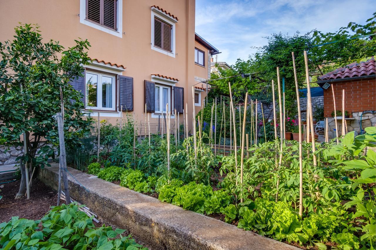 Apartments Beba Mali Losinj Ngoại thất bức ảnh